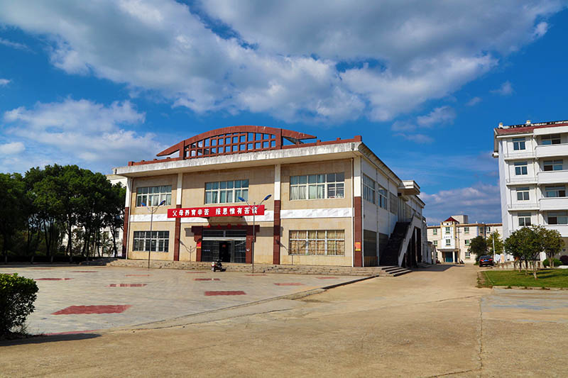 学生餐厅